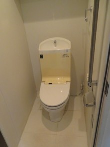 LIXIL サティスGタイプ&ストレート型手洗器にお取替え LIXIL サティスGタイプ&ストレート型手洗器にお取替え